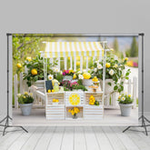 Zitrone Hölzern Stall Grün Blätter Frühling Hintergrund